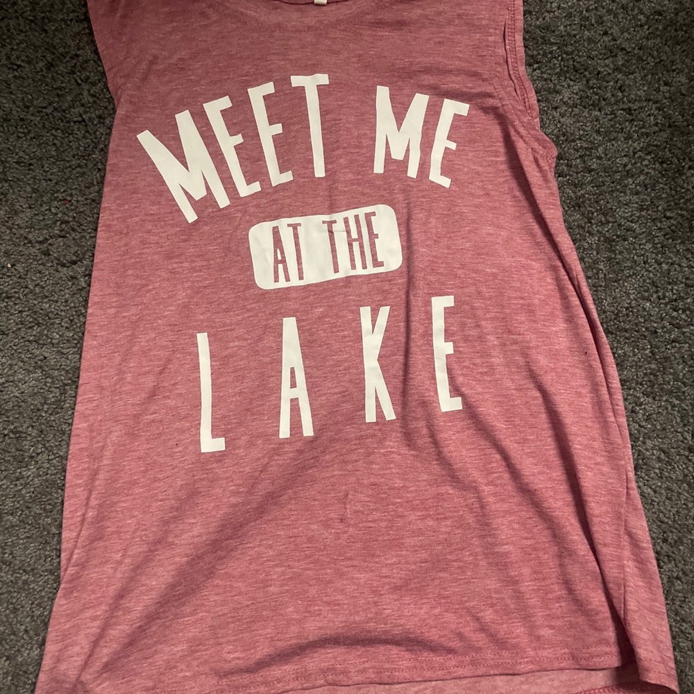 Pink Sleeveless Graphic Tank Top